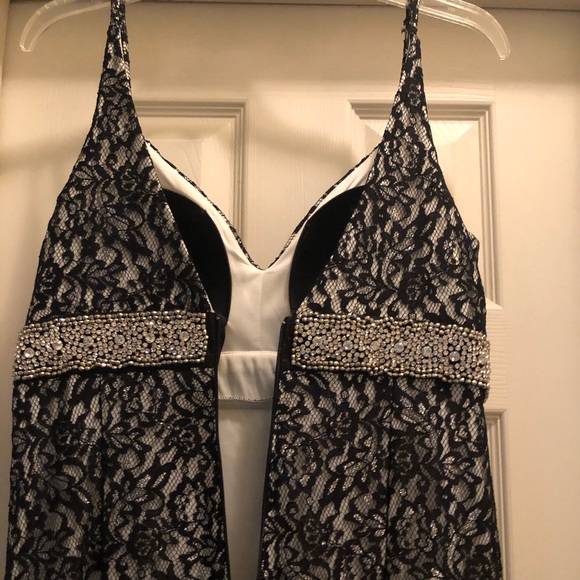 Sequin Hearts | Prom/ dance dress - Picture 5 of 7